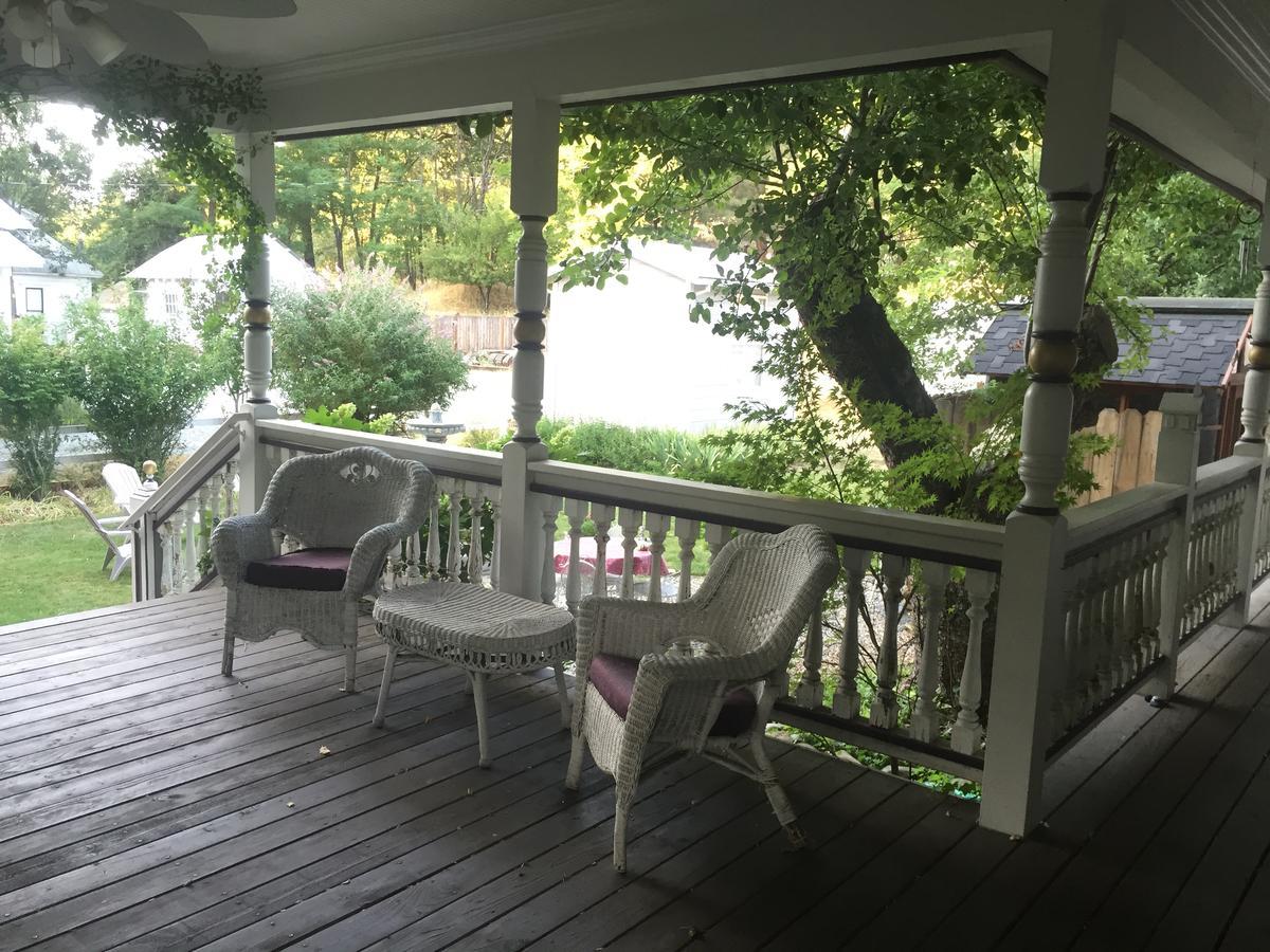The Whitmore Inn Weaverville Zewnętrze zdjęcie